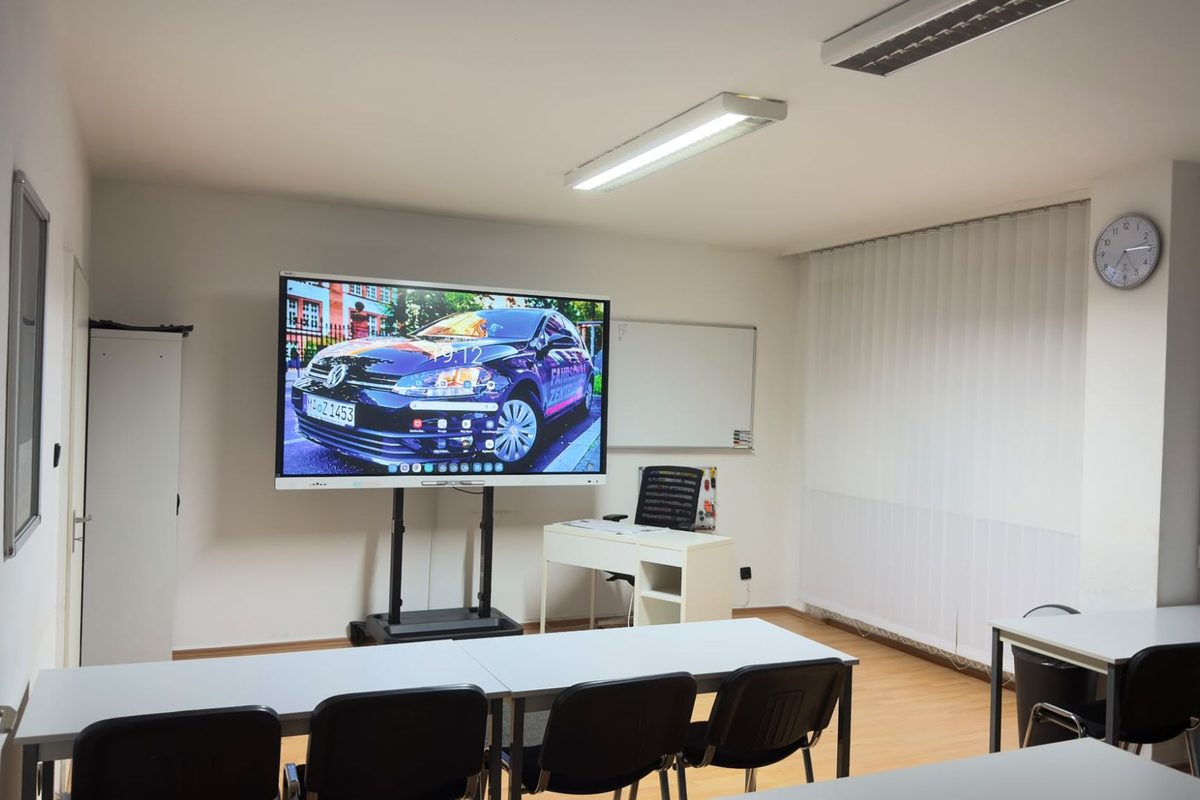 Fahrschule Zentrum’un teori sınıfı